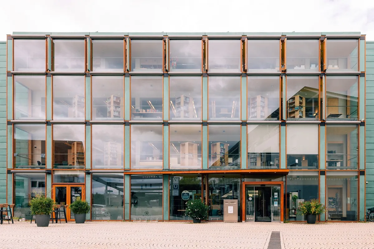 Schwimmhalle Gerlingen — wellness-studio i Stuttgart — 3