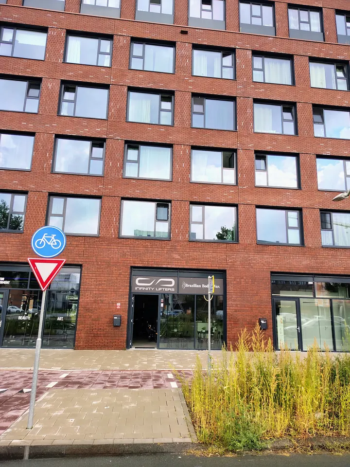 BB Studios, formerly Infinity Lifters — sportschool-studio in Noord, Amsterdam — 2