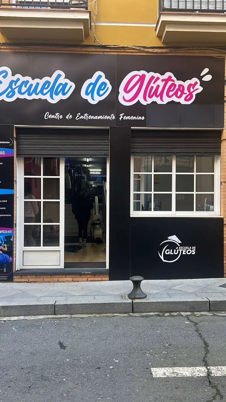 Escuela de Glúteos — fuerza-studio en Huelva — 5