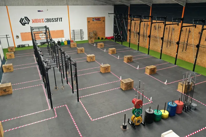 MIBOX CrossFit® — entrenamiento funcional-studio en Senda de Les Vaques, Valencia — 2