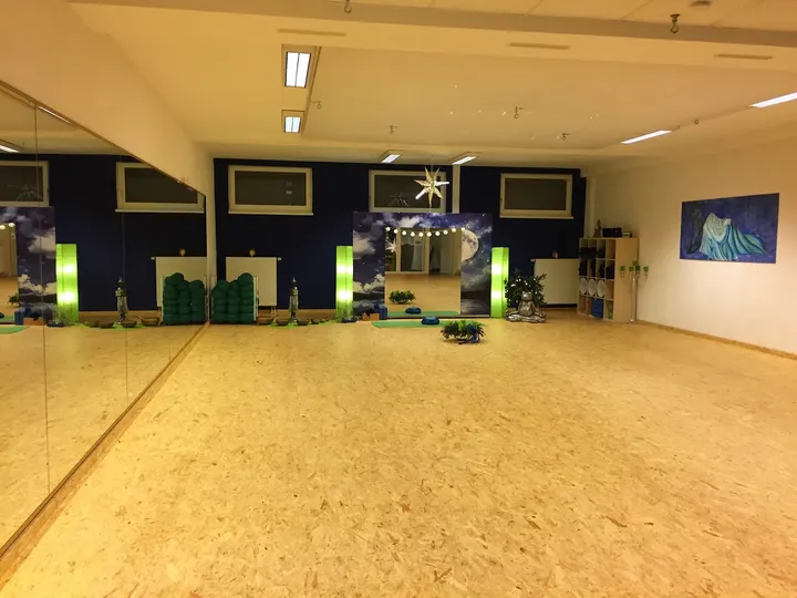 Yoga4us Oberhausen — yoga-studio in Schleiden — 4