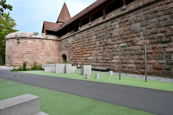 Parkour Anlage Westtorgraben — calisthenics-studio in Nürnberg — 4