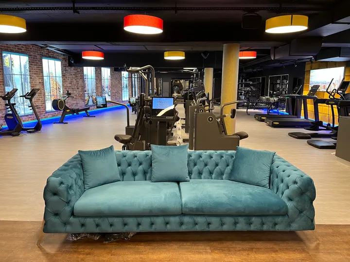 Kraftzeit Fitness Lounge — Fitnessstudio in Altstadt, Trier