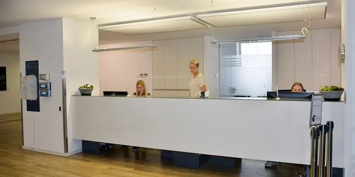 ZWANZIG-NEUN-FÜNF Zwanzig-Neun-Fünf — PT-Studio in Stadtkern, Essen