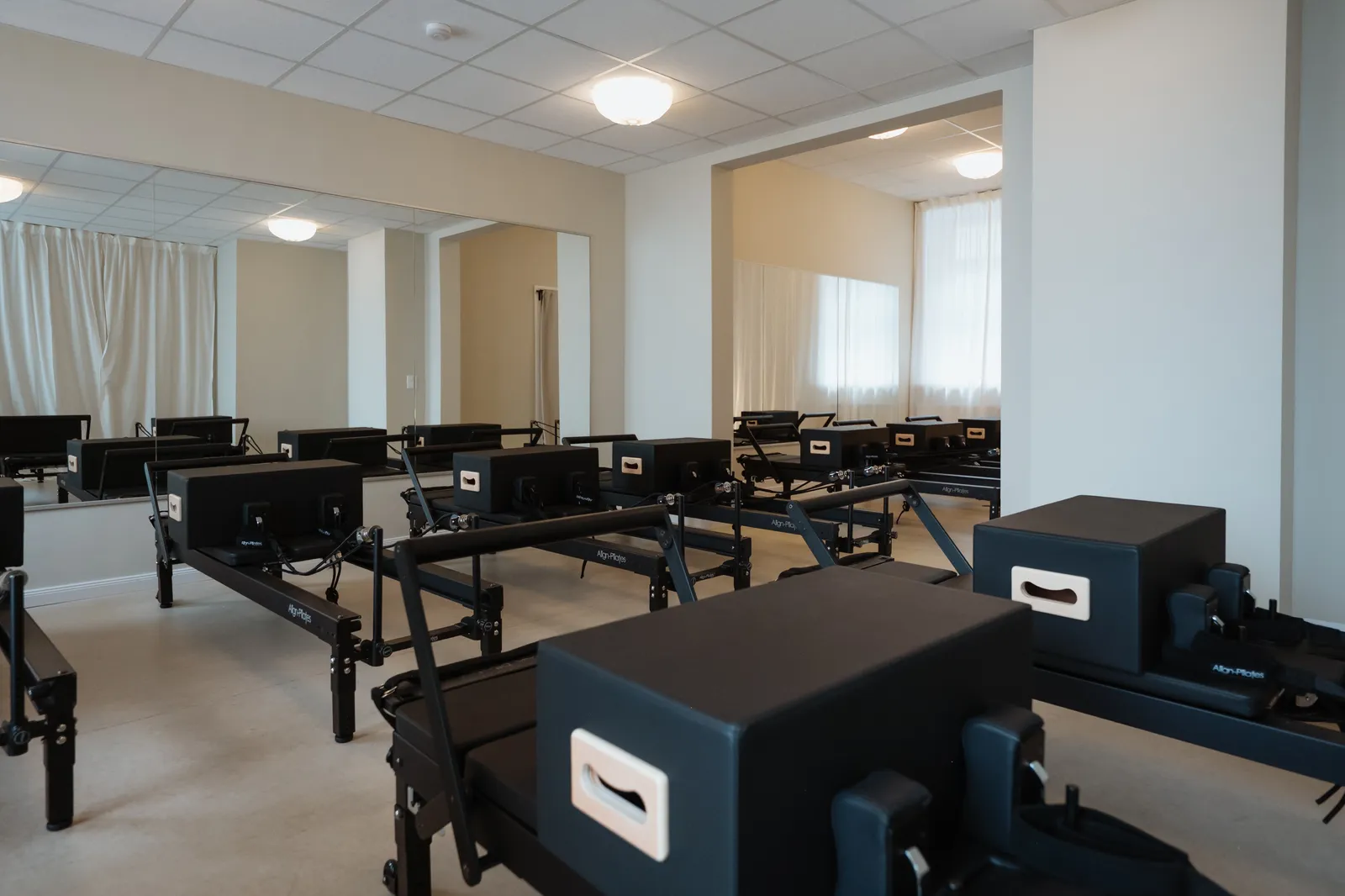 RE:FORM Studio - Mat Pilates & Yoga — yoga-studio i Hamburg — 3
