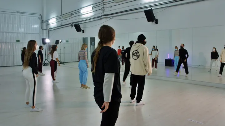 Escuela de Baile Stage Studio — baile-studio en La Puentecilla y Los Majuelos, Las Rozas de Madrid — 2