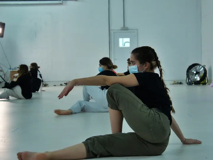 Escuela de Baile Stage Studio — baile-studio en La Puentecilla y Los Majuelos, Las Rozas de Madrid — 3