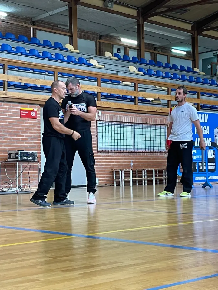 Krav Maga FPKM Sacavém — artes marciais-studio em Lisboa — 2
