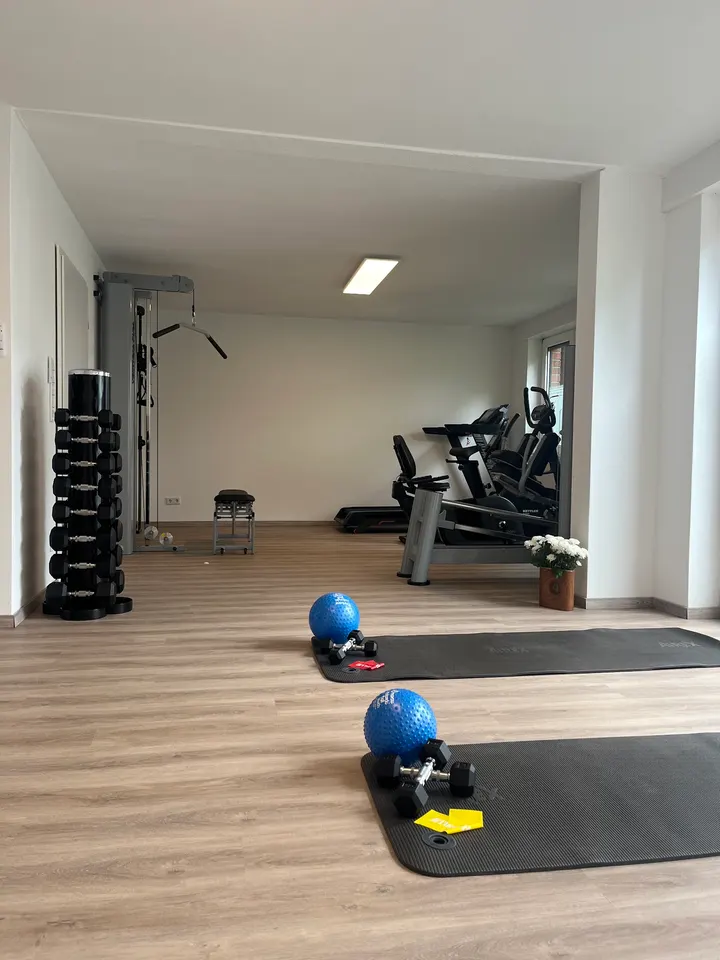 In the Pink Physio — pt-studio in Moers — 3
