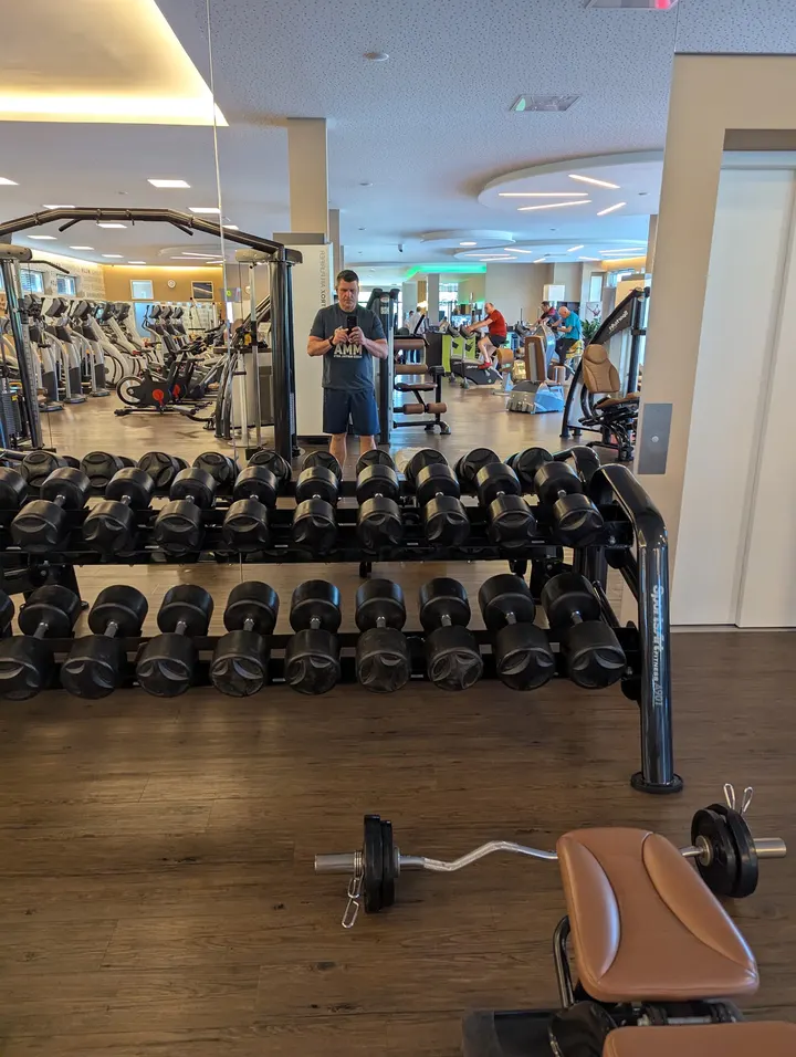 Zott Weinstadt — fitnessstudio in Weinstadt-Endersbach, Stuttgart — 3