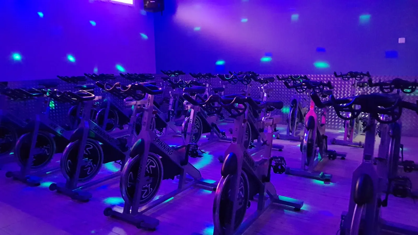 Crom Sport Fitness Club — estudio de fitness-studio en Azuqueca de Henares — 5