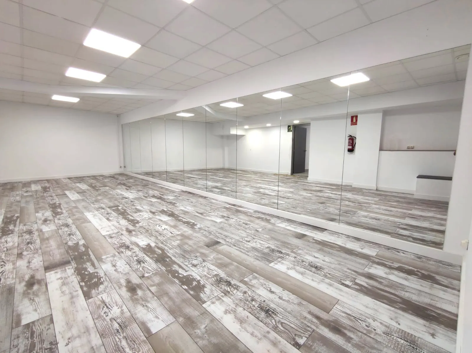 A tope de Ball — baile-studio en L'Hospitalet de Llobregat — 5