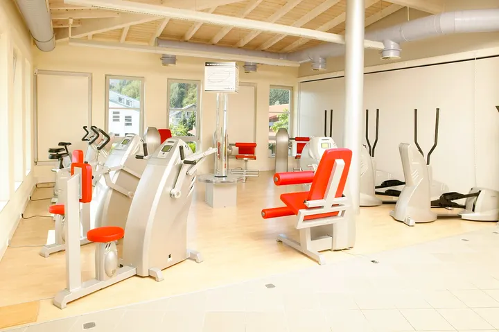 Top Life Gesundheitszentrum Benz — fitnessstudio in Berghaupten — 2