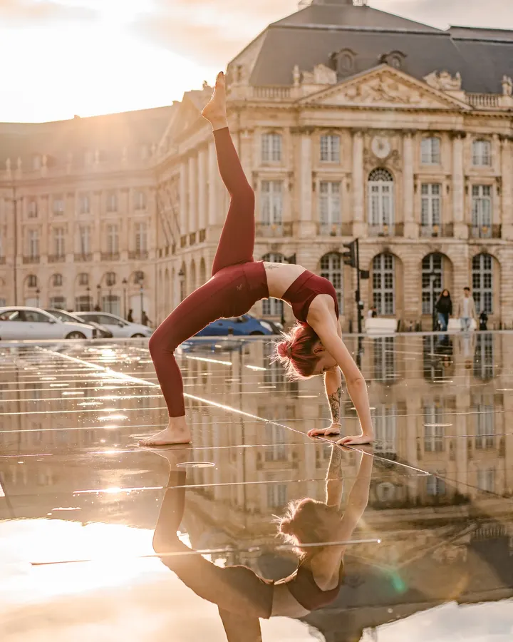 Estelle Yoga — Yoga à La Bastide, Bordeaux