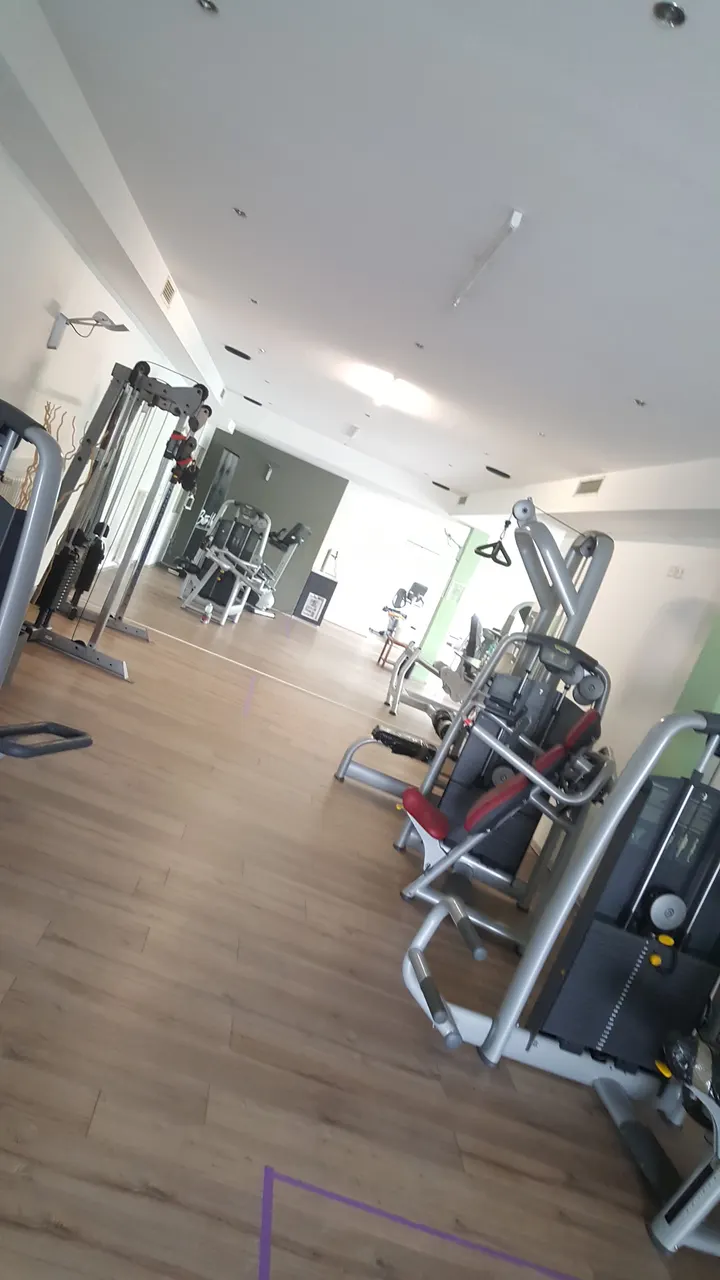 Woman Only Krefeld — Fitnessstudio in Krefeld-Mitte, Krefeld