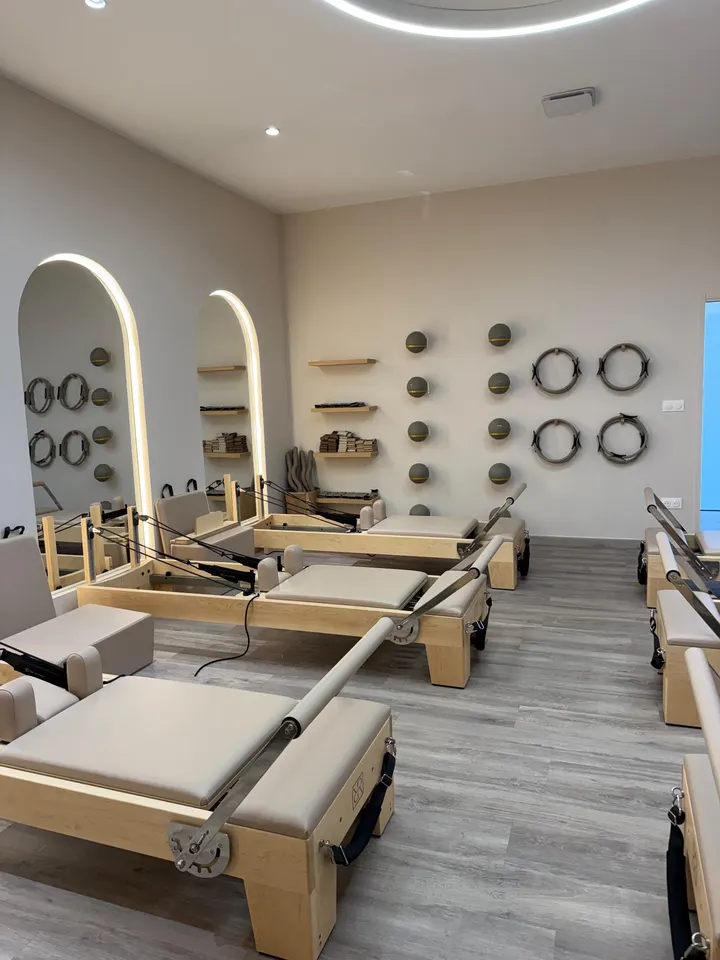 YANNA STUDIO PILATES — Pilates Reformer à Mauguio