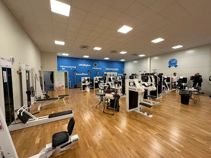 Friskbyggarna i Trelleborg AB — fitness studio-studio i Västra Vång, Trelleborg