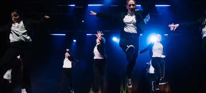 MOVE Huddinge — dance-studio i Huddinge