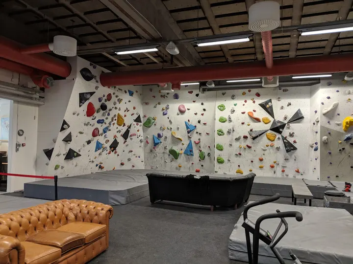 Västerviks Klättercenter — klättring-studio i Ludvigsborg, Västervik — 3