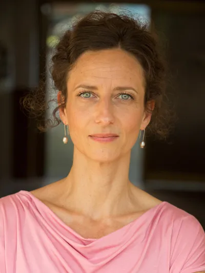YOGAHOF - Zentrum für Iyengar Yoga & Gesundheit — yoga-studio i Essen — 3