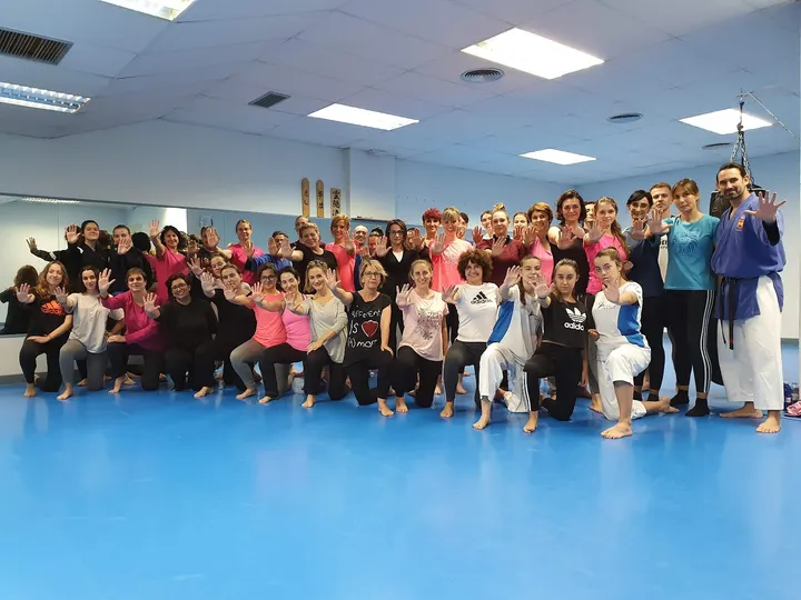 Centro Deportivo Actur — Artes marciales en Parque Goya, Zaragoza