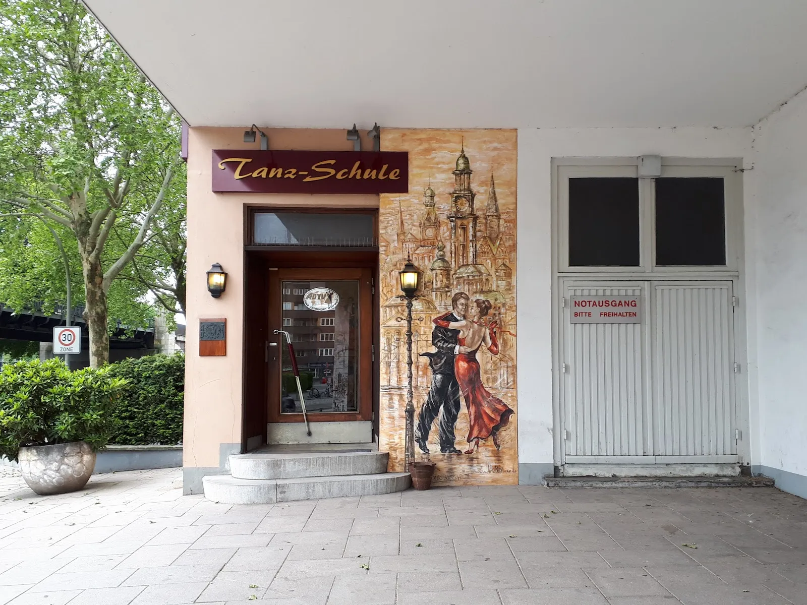 Tanzschule Walter Bartel — tanz-studio in Uhlenhorst, Hamburg — 3