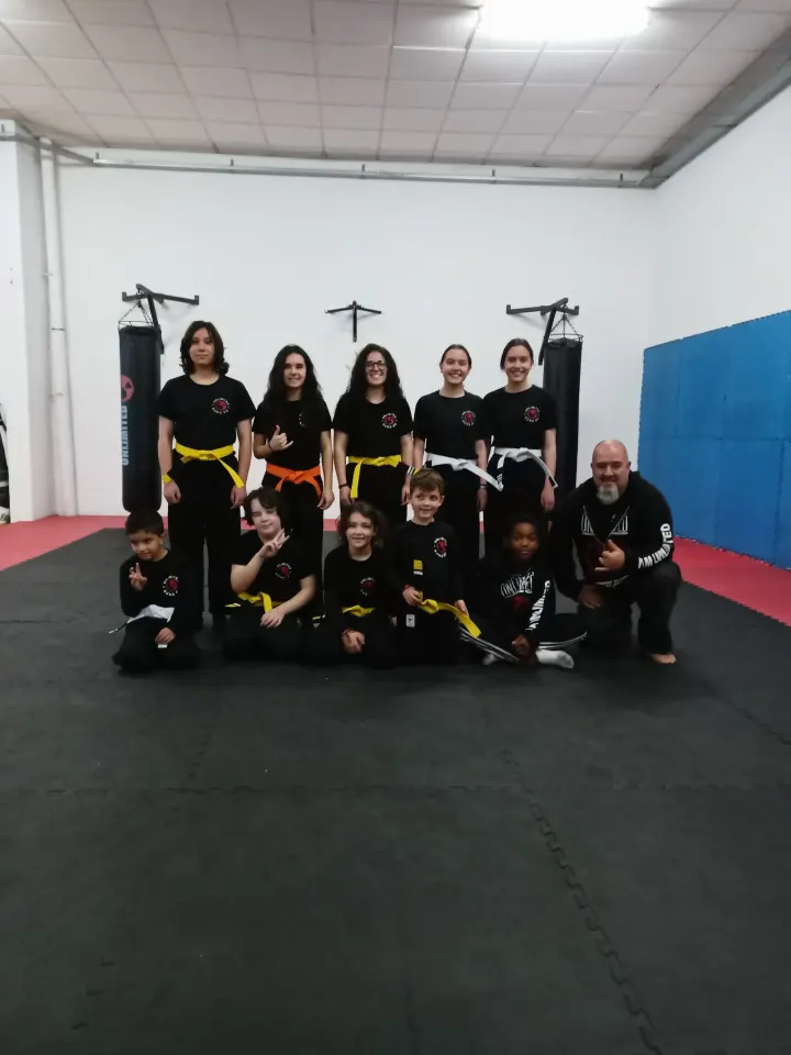 Academia Unlimited — artes marciais-studio em Verderena, Barreiro — 3