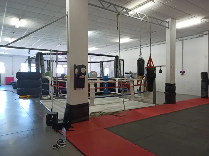 Academia Unlimited — Artes marciais em Verderena, Barreiro