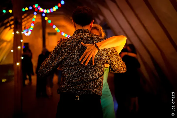 Tango Argentin, cours et stages, à la Maison de Quartier de Villejean — danse-studio à Rennes — 4