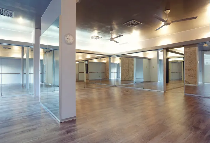 Bikram Yoga Barcelona — yoga-studio en Barcelona — 4