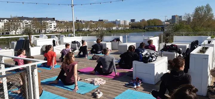Hatha YOGA Nantes — yoga-studio à République - Les Ponts, Nantes — 2