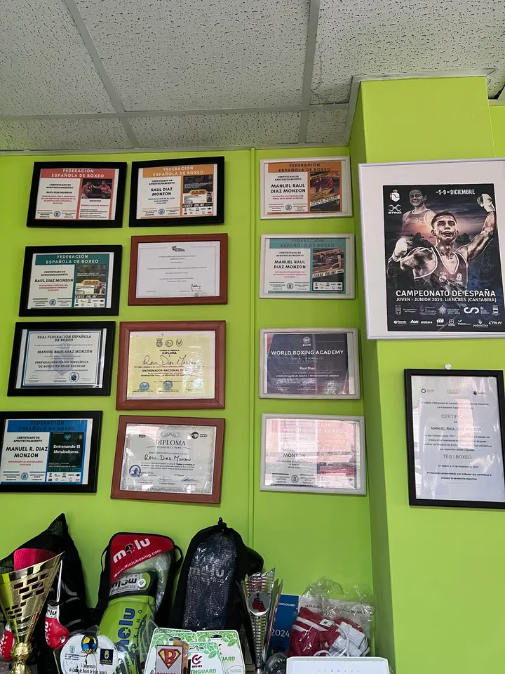 Club Boxeo Vecindario — artes marciales-studio en Cruce de Sardina, Vecindario — 2