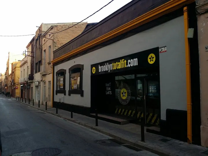Brooklyn Fitboxing Badalona — artes marciales-studio en Badalona — 4