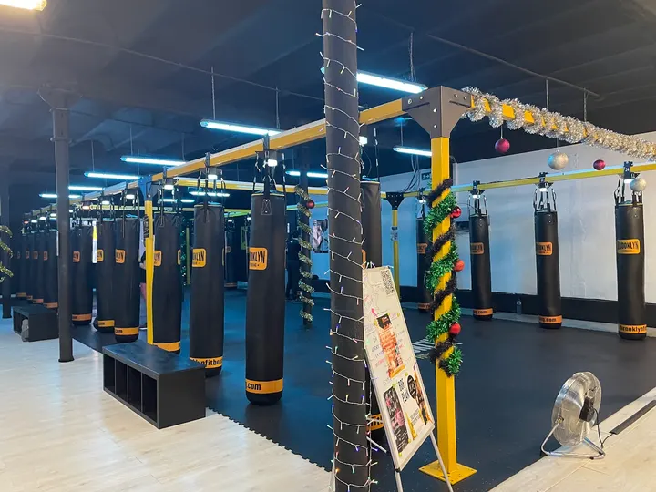 Brooklyn Fitboxing Badalona — Artes marciales en Progrés, Badalona