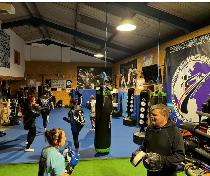 Sharks Kickboxing — kickboxing-studio in Llwchwr, Swansea — 2