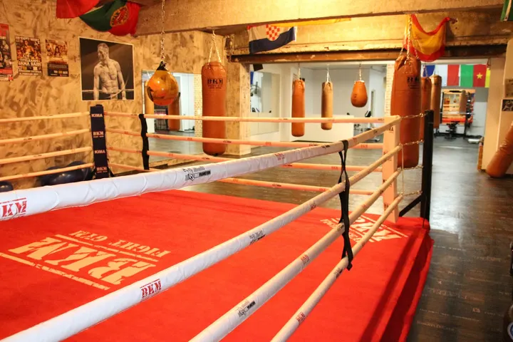 Timor Khalil, Personal Trainer im Boxen, K1, Kickboxen, Fitness und Functional Training. — Kampfsport in Westviertel, Essen