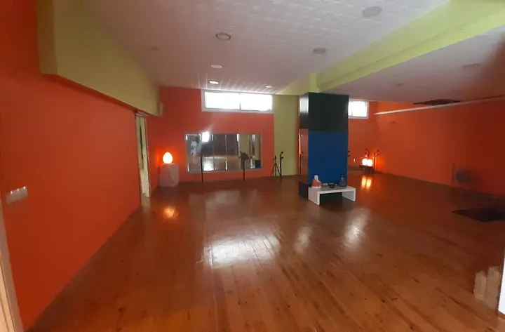 YOGA CHANDRANAMASKAR — yoga-studio en Almería — 5