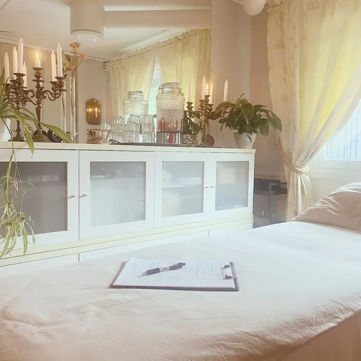 Yoga Guru-Studio & Fascia Care treatment — yoga-studio i Göteborg — 3