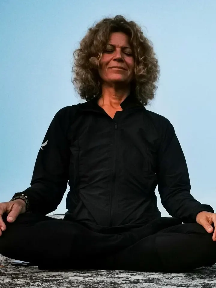 Yoga Guru-Studio & Fascia Care treatment — yoga-studio i Göteborg — 6