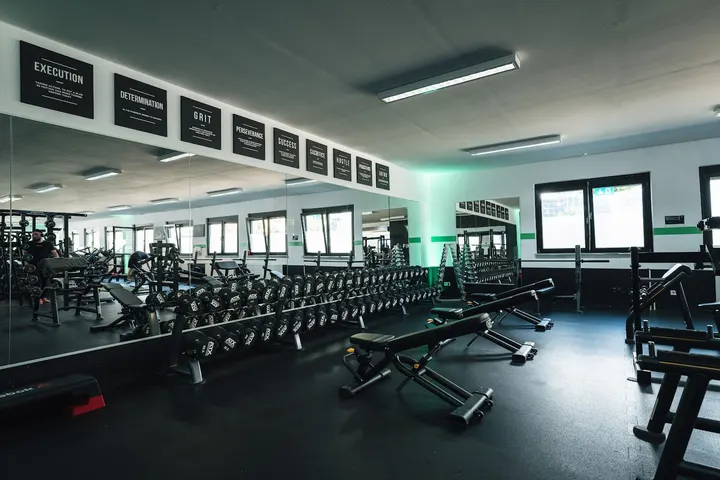 Final Fit GbR — Fitnessstudio in Usingen