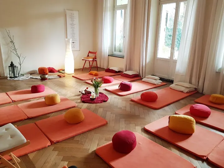 innenRaum - Praxis für Körper und Geist — Yoga in Frankenberger Viertel, Aachen
