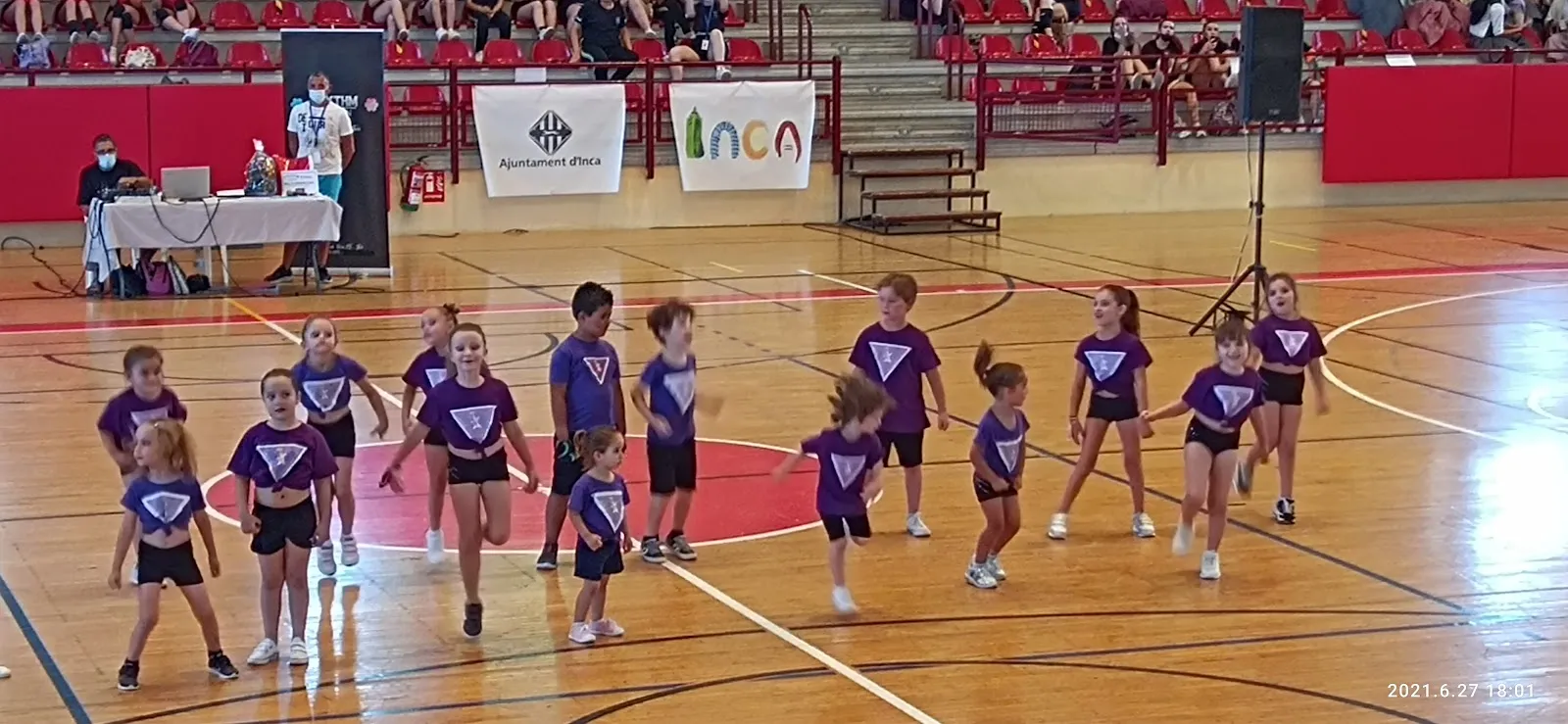 Rhythm Nation Inca Dance Studio — baile-studio en Inca — 3