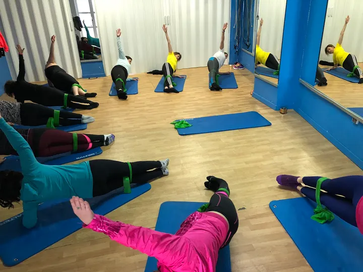 Viva Fitness — estudio de fitness-studio en Fuente de Cantos — 2