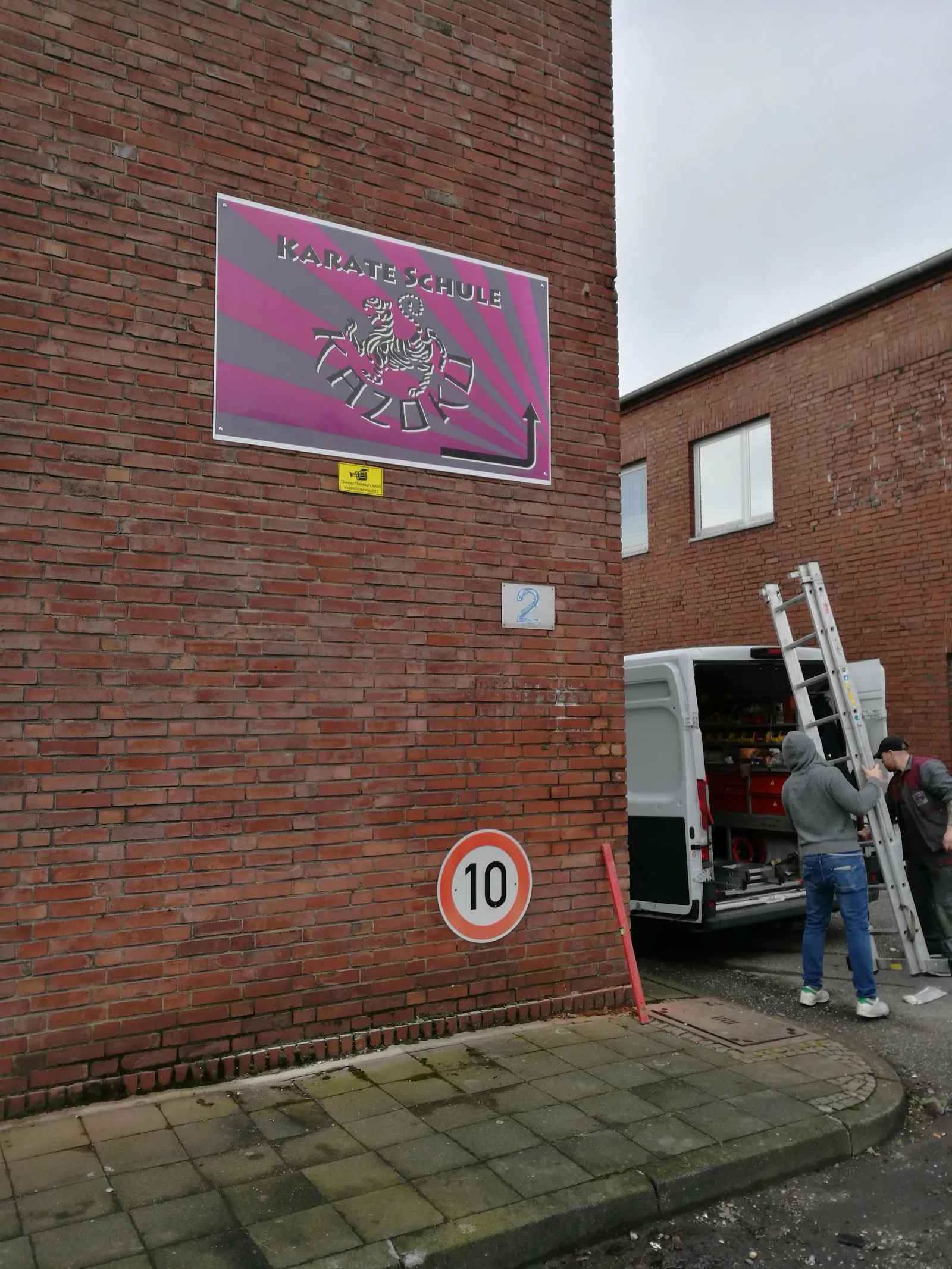Kazoku-Karate-Krefeld — kampfsport-studio in Krefeld — 3