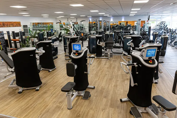 MAXXIFIT — fitnessstudio in Wurmlingen — 2