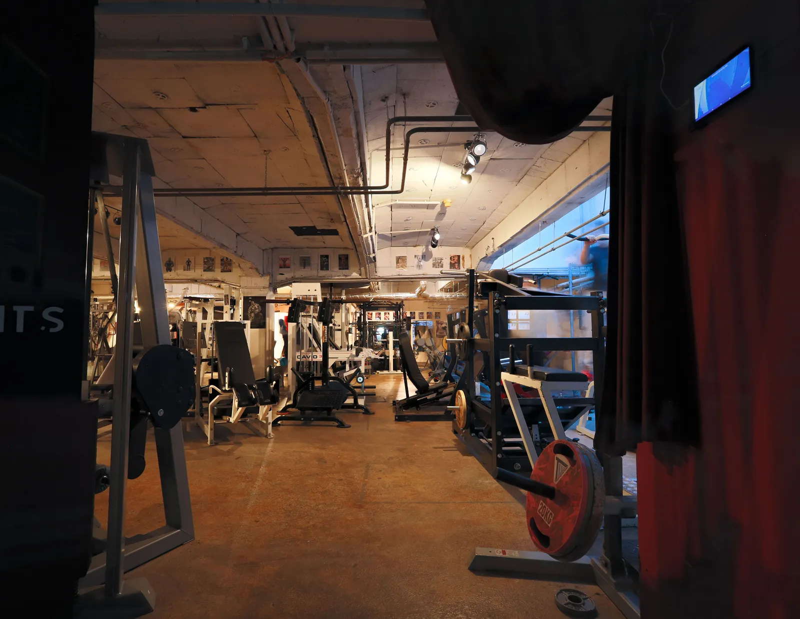 Bunker Berlin — styrketräning-studio i Berlin — 2