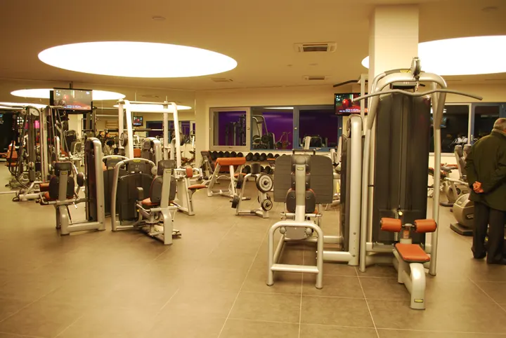 Skip Intro Fitness — palestre-studio a San Felice Sul Panaro — 2