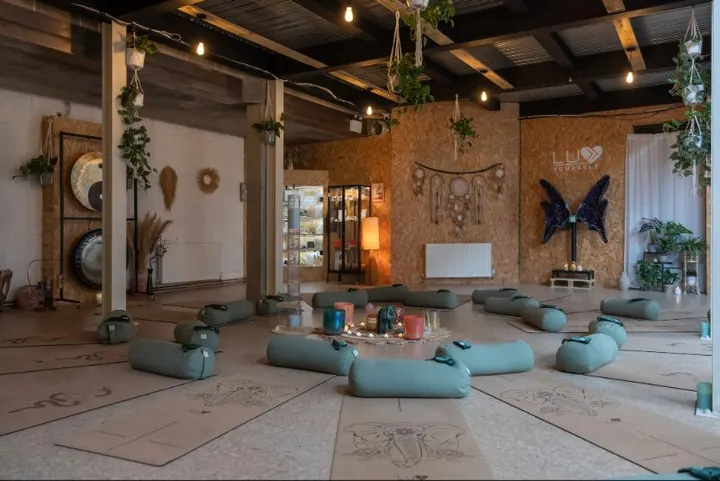 Luv Yourself Space — Meditation in Canning Town, London