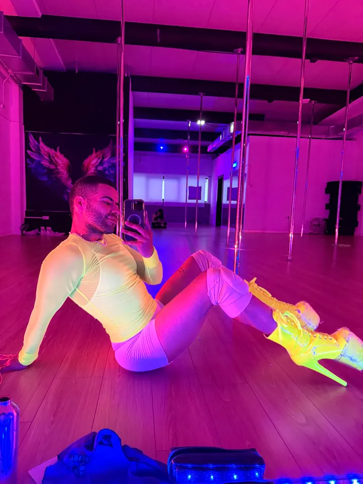 Angel´s Pole Studio — Baile en El Carrascal, Leganés