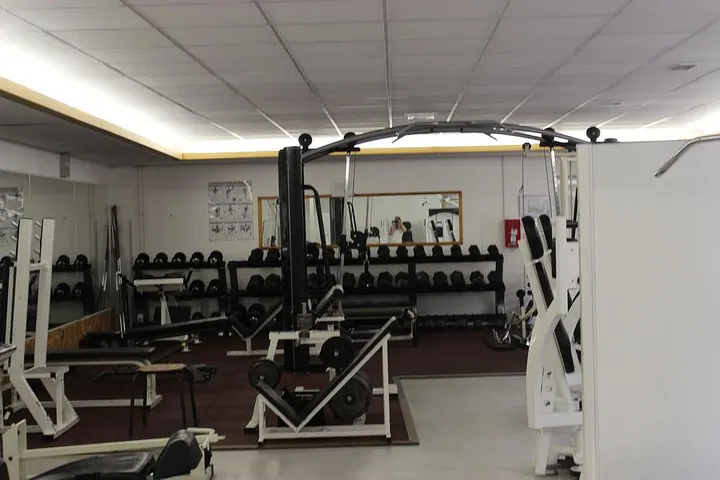Cercle Haltérophile Musculation — salle de fitness-studio à Châteauroux — 5